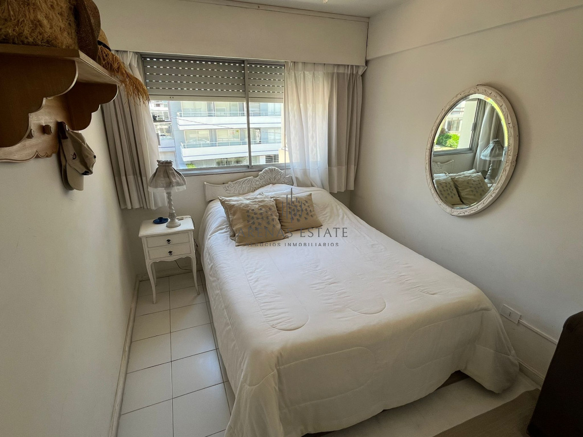 Apartamento ID.3803 - Apartamento de 3 dormitorios en Peninsula, Punta del Este