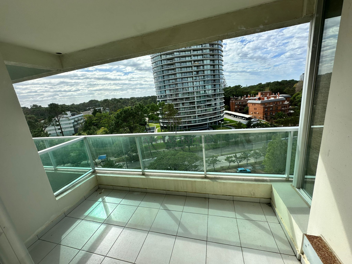 Apartamento ID.2501 - Vende apartamento de 3 dormitorios en Gala Vista, Punta del Este 
