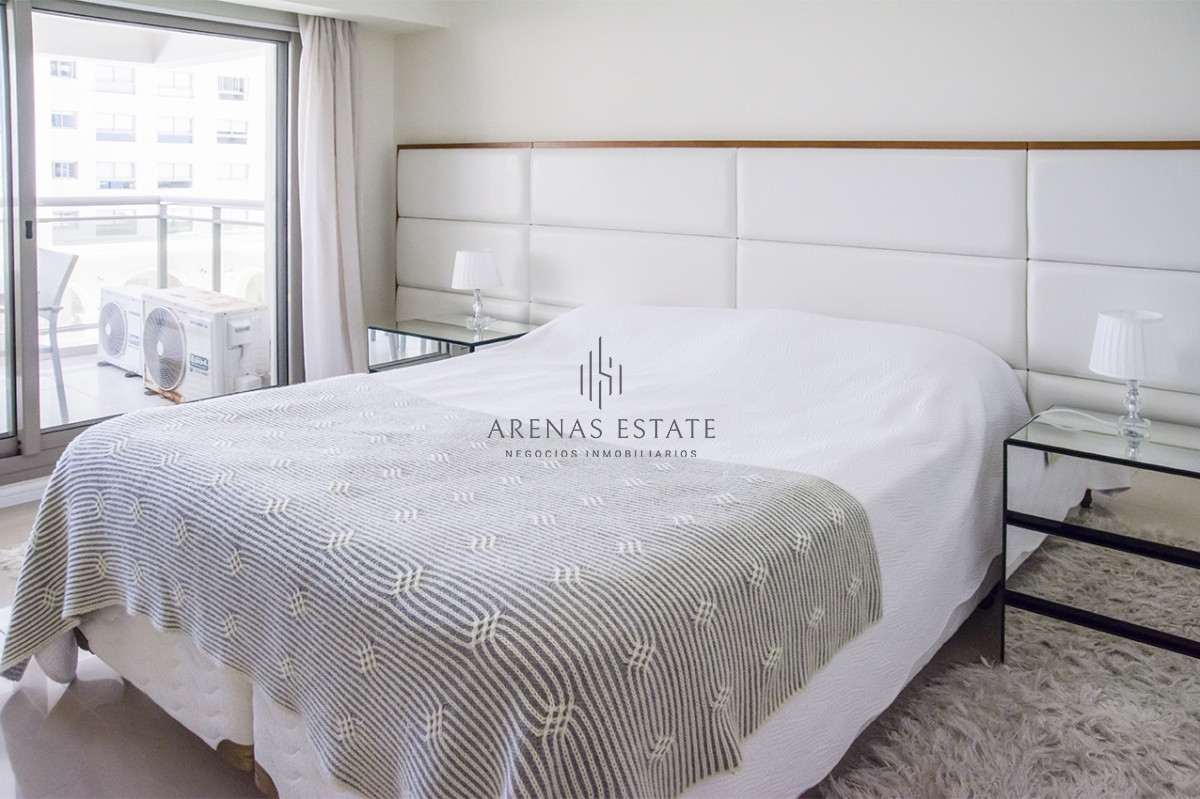 Apartamento ID.3686 - Departamento en venta con amplios dormitorios. Torre Imperiale.