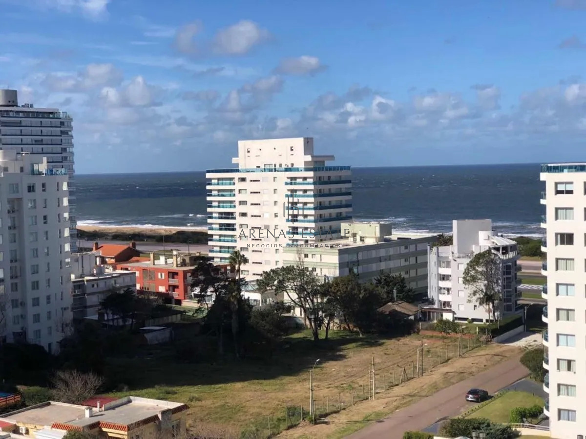 Apartamento ID.3152 - Excelente apartamento de 3 dormitorios en venta.