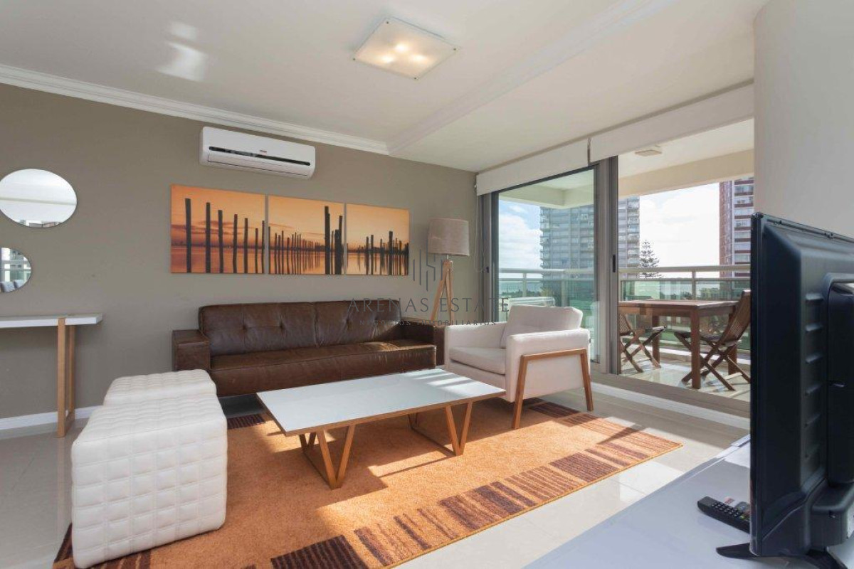 Apartamento ID.2531 - Hermoso Departamento de 2 dormitorios en venta en Torre Imperiale.