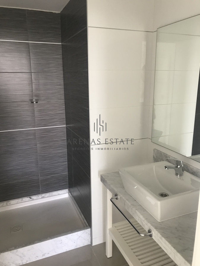 Apartamento ID.2496 - Apartamento en venta de 1 dormitorio En Punta Del Este 