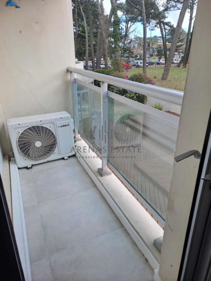 Apartamento ID.4017 - Hermoso apartamento en Punta del Este 