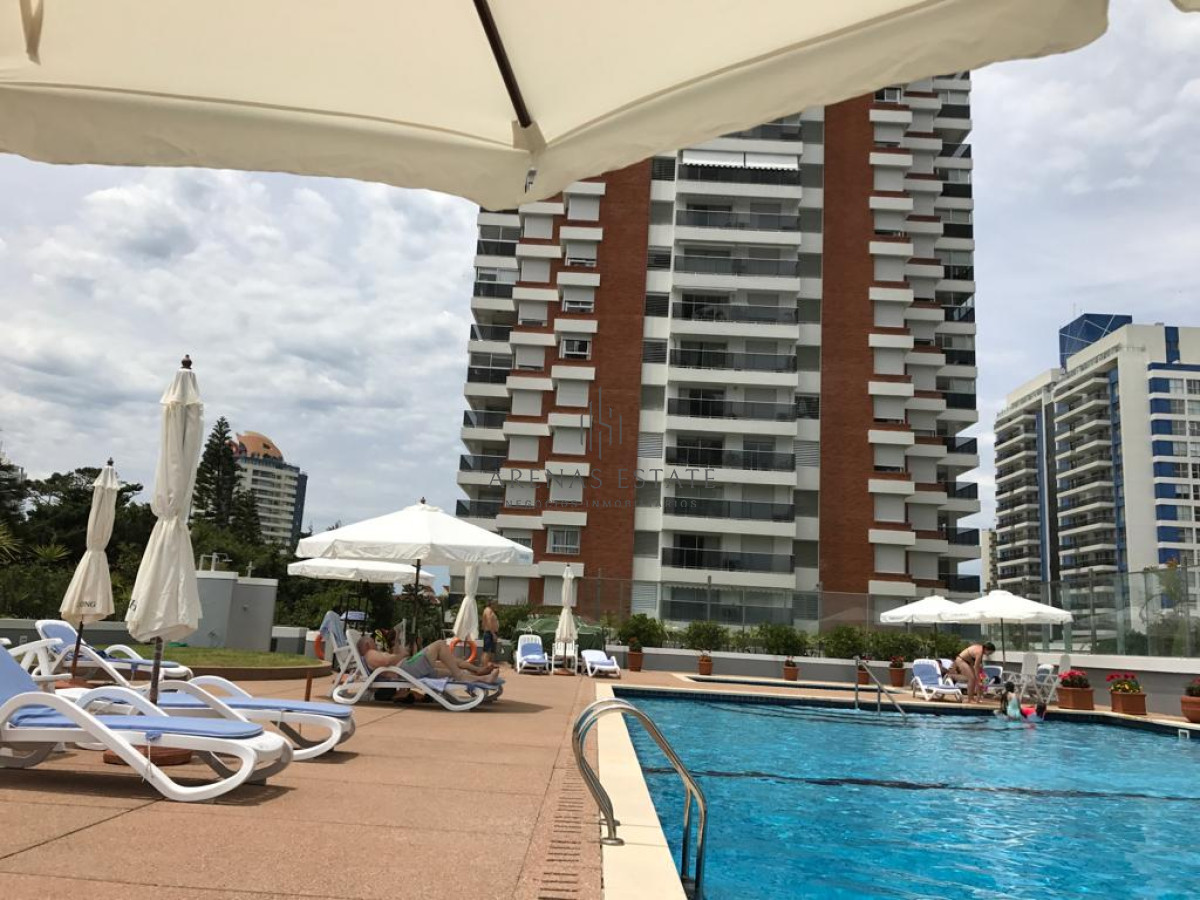 Apartamento ID.3153 - Apartamento de 2 Dormitorios en Brava - Punta del Este con excelentes amenities