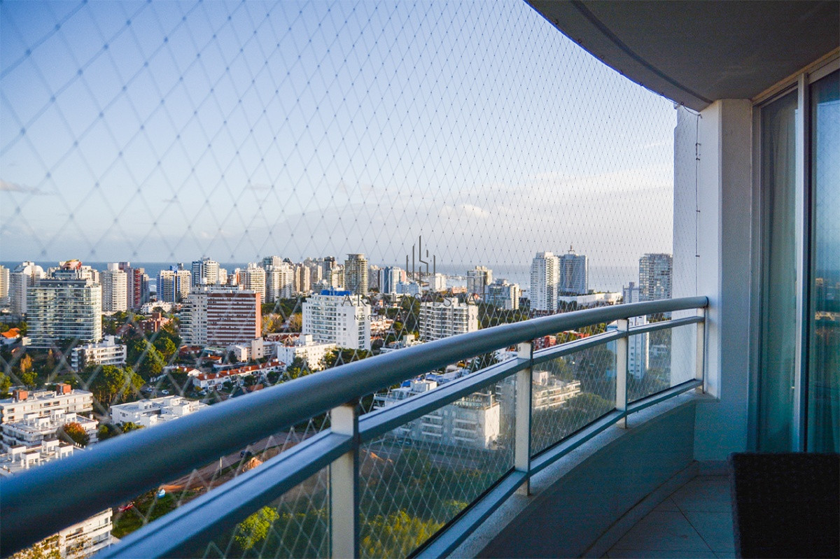 Apartamento ID.2128 - Apartamento de 2 dormitorios en Roosevelt - Punta del Este