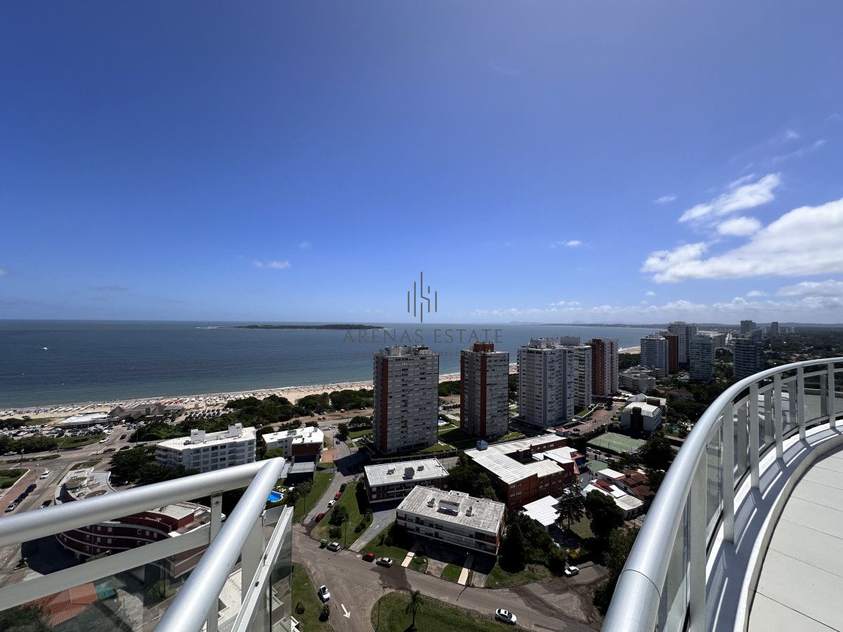 Apartamento ID.3489 - Vende Apartamento de 3 dormitorios en Sunrise Tower, Punta del Este 