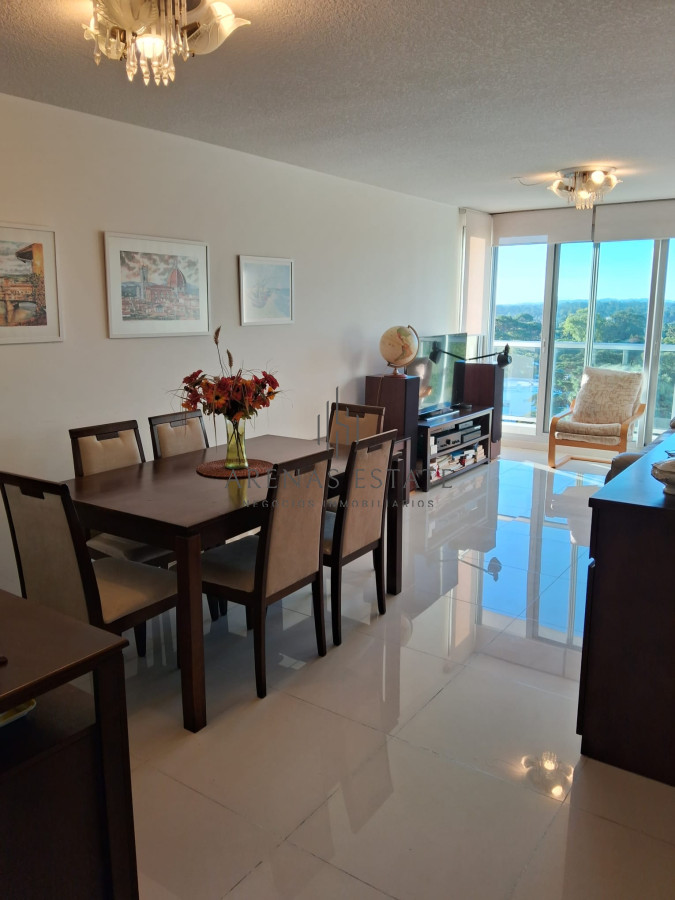 Apartamento ID.2487 - Apartamento de 2 dormitorios en Av. Roosevelt, Punta del este , Maldonado 