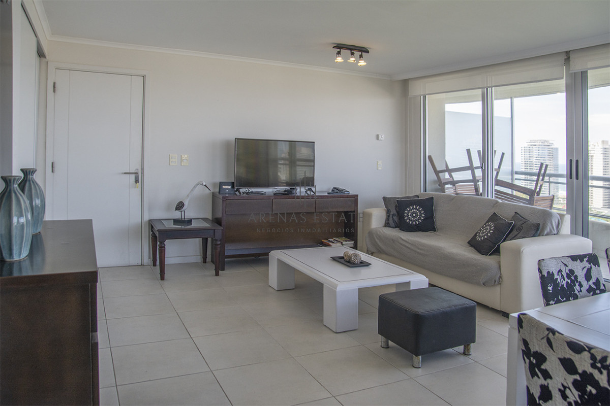 Apartamento ID.3120 - Departamento en venta de 2 dormitorios en Brava