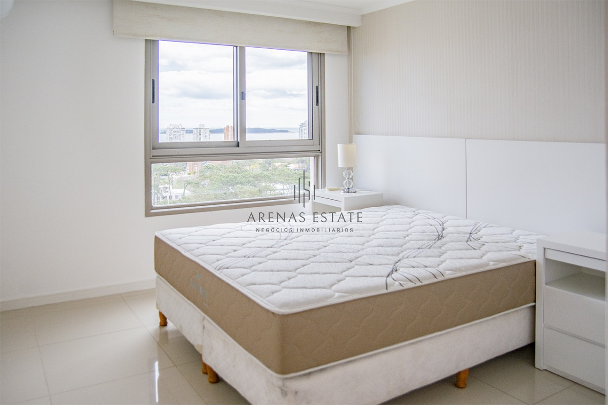 Apartamento ID.2260 - Apartamento en venta de dos dormitorios en Punta del Este 