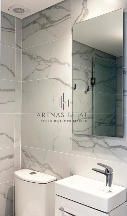 Apartamento ID.3359 - Vende apartamento con vista al mar de 3 suites, en Mansa- Punta del Este.