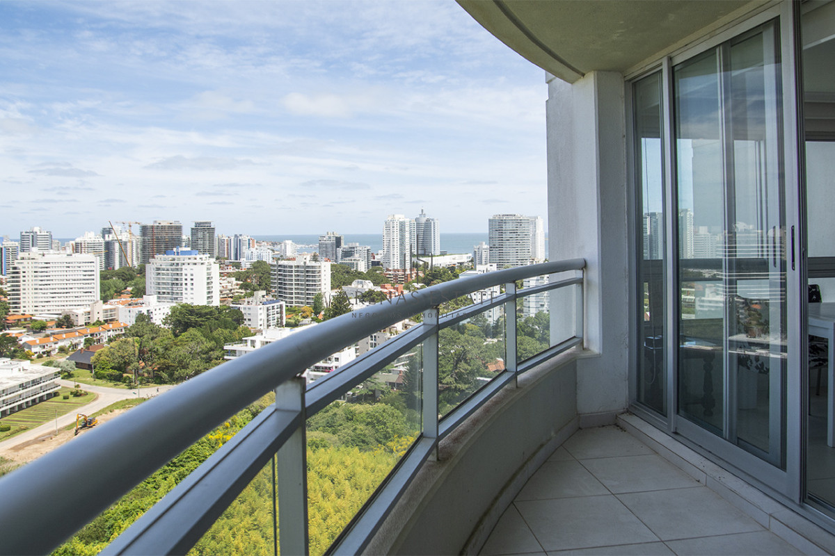 Apartamento ID.3120 - Departamento en venta de 2 dormitorios en Brava