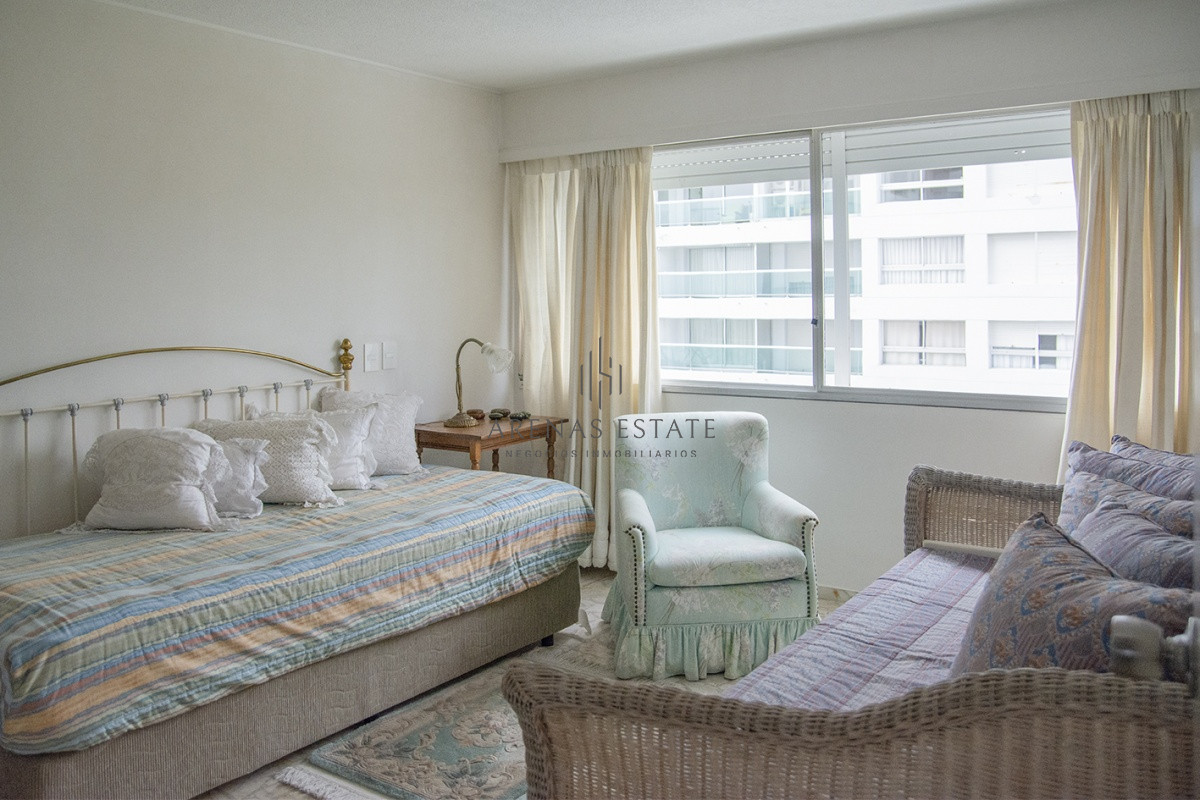 Apartamento ID.2065 - Apartamento en Punta del Este, Mansa