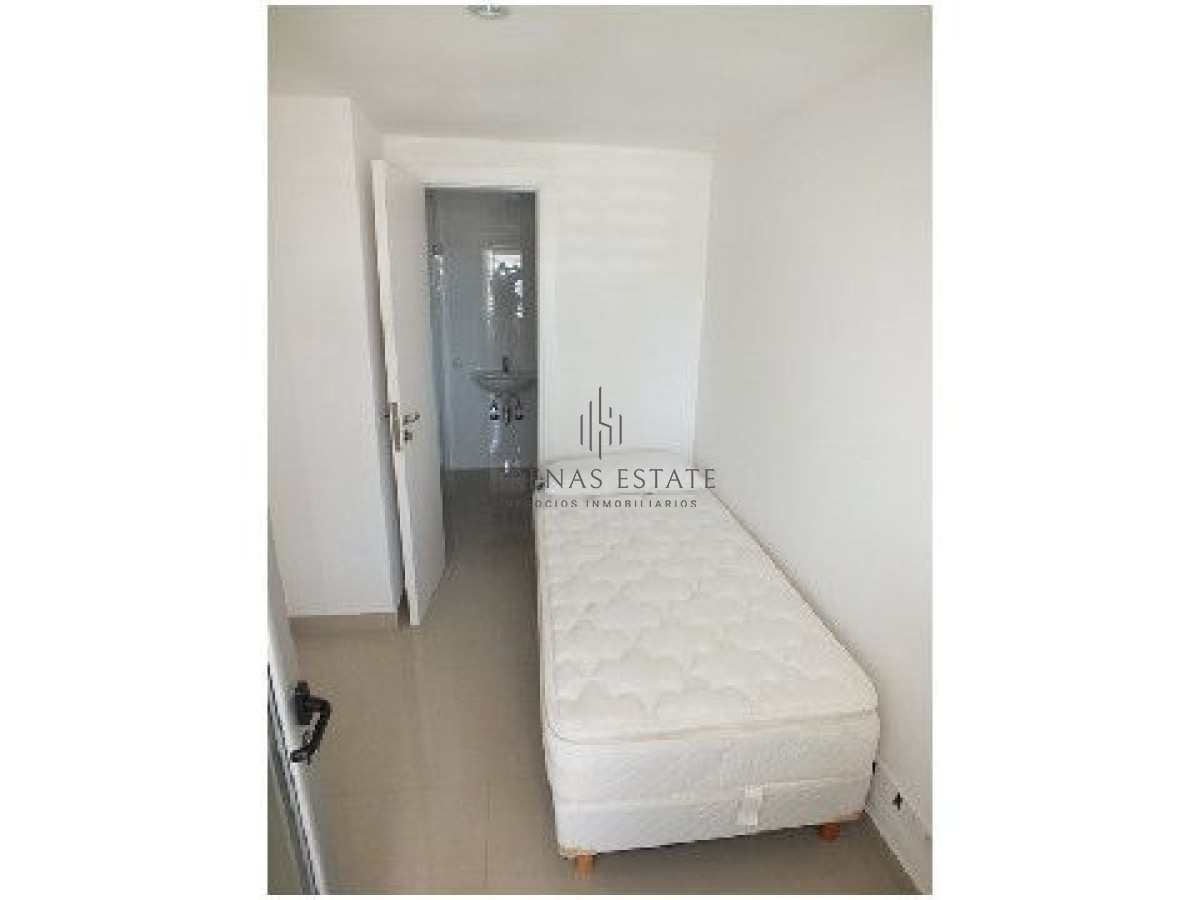 Apartamento ID.2049 - Venta Apartamento de 3 dormitorios en zona Brava, Punta del Este