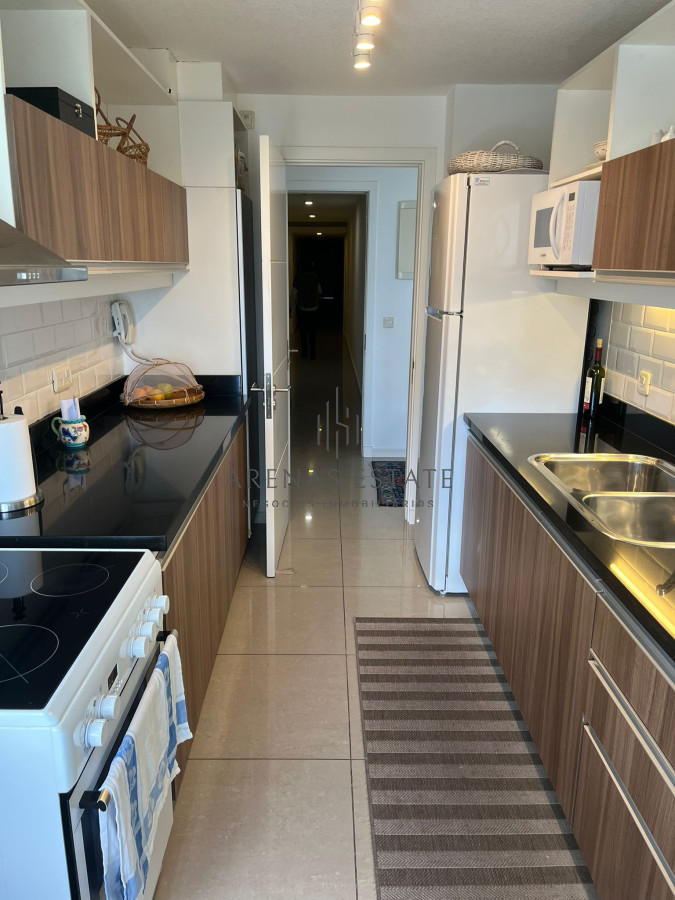 Apartamento ID.2961 - Apartamento en venta de 2 dormitorios en Punta Del Este
