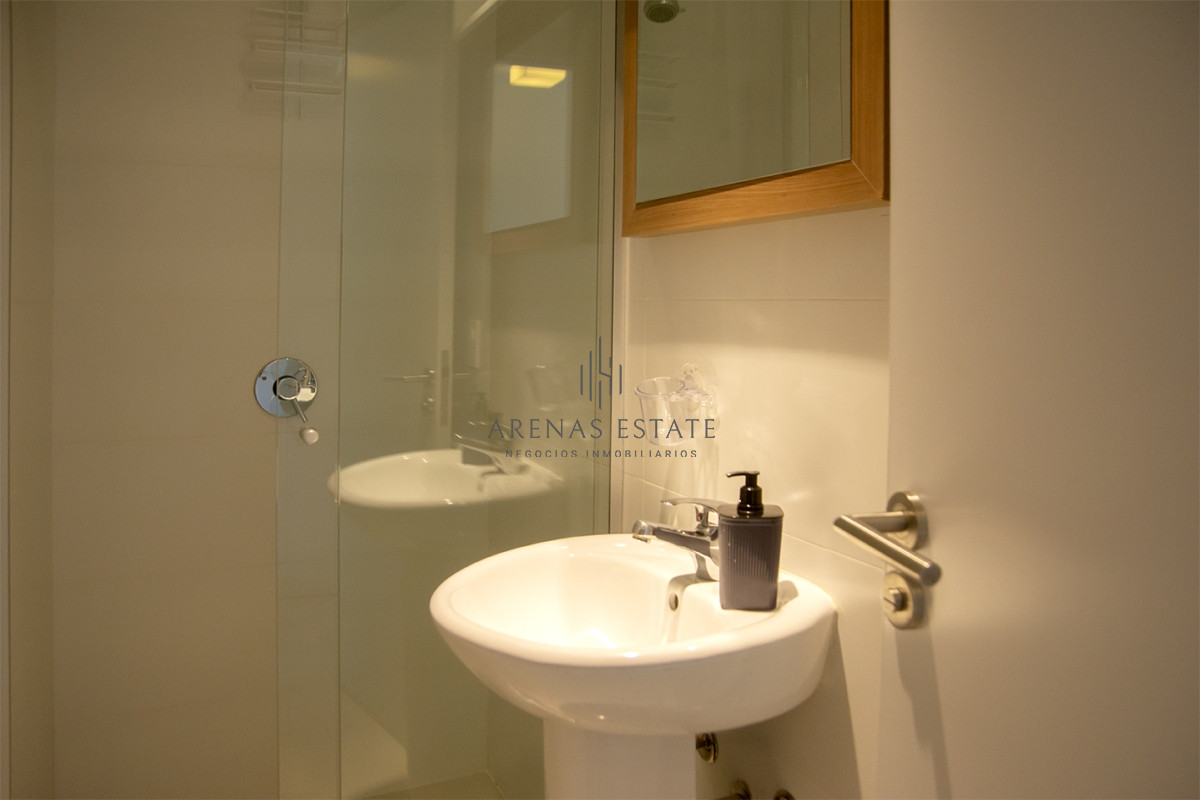 Apartamento ID.2521 - Apartamento en venta en Torre esmeralda de 3 dormitorios , en Punta del Este