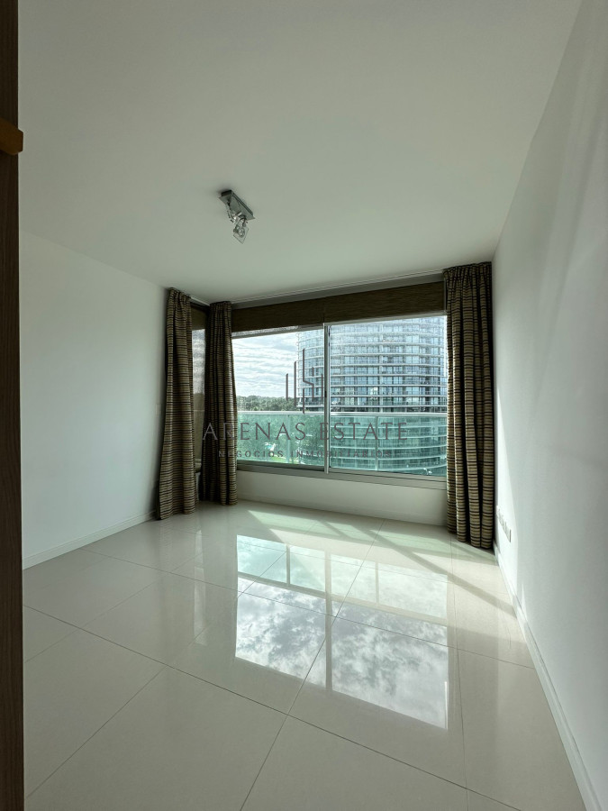 Apartamento ID.2501 - Vende apartamento de 3 dormitorios en Gala Vista, Punta del Este 