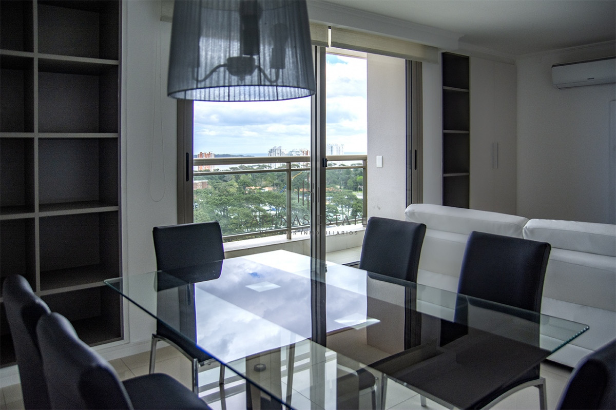 Apartamento ID.2260 - Apartamento en venta de dos dormitorios en Punta del Este 