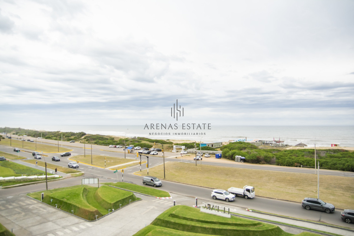 Apartamento ID.4210 - Vistas panoramicas de Playa Brava, Departamento de 3 dormitorios en venta. Torre Le Parc