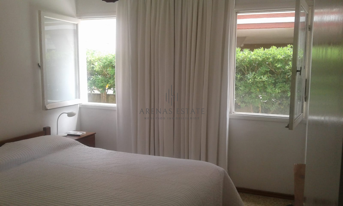 Apartamento ID.1022 - Departamento de 3 dormitorios en vente sobre Rambla Brava