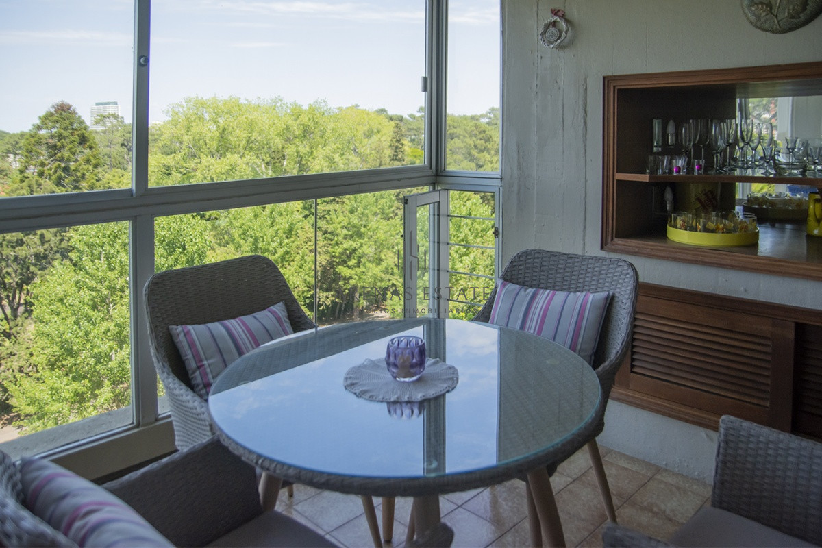 Apartamento ID.1028 - Departamento de 4 dormitorios en venta en Roosevelt.