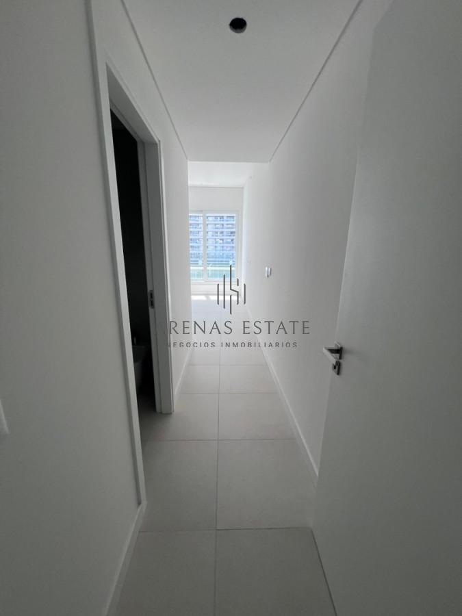 Apartamento ID.4210 - Vistas panoramicas de Playa Brava, Departamento de 3 dormitorios en venta. Torre Le Parc