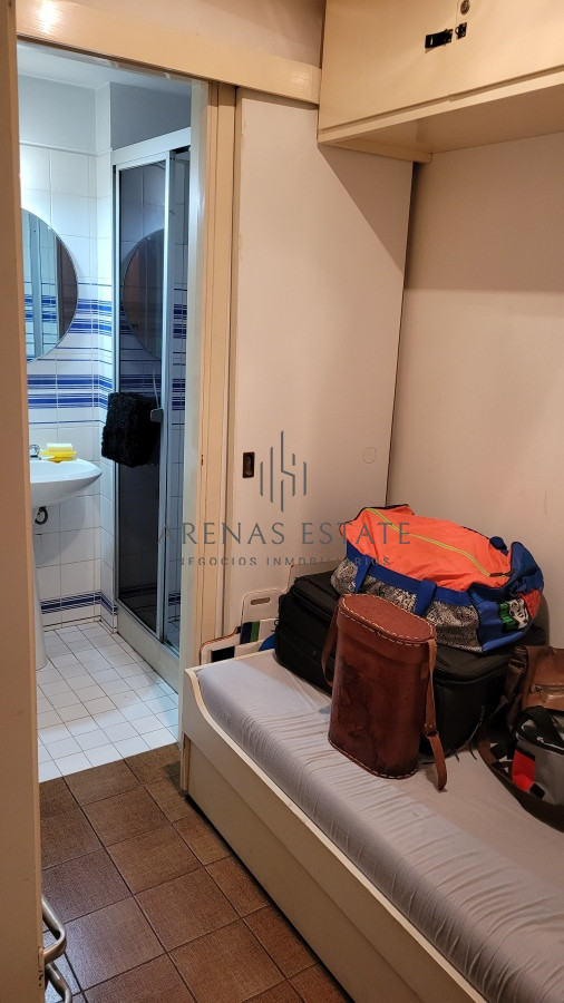 Apartamento ID.3805 - Alquiler de departamento en Peninstula, de 3 dormitorios mas dep de servicio, en Punta del Este