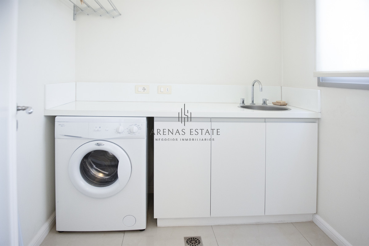 Apartamento ID.3684 - Hermoso Pent-house en torre Imperiale ,venta en zona de la Brava.