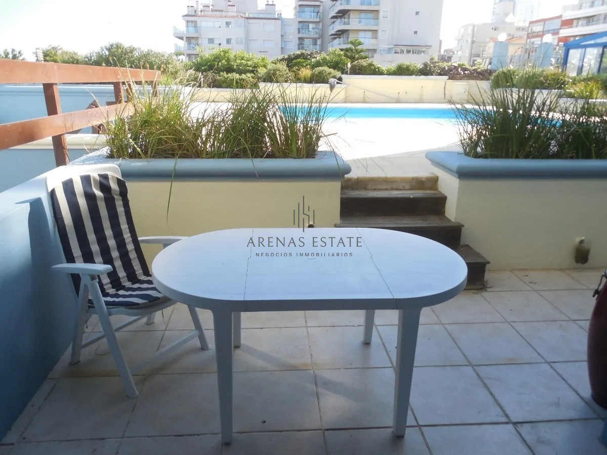 Apartamento ID.2848 - Apartamento en venta de 3 dormitorios en Península , Punta Del Este 