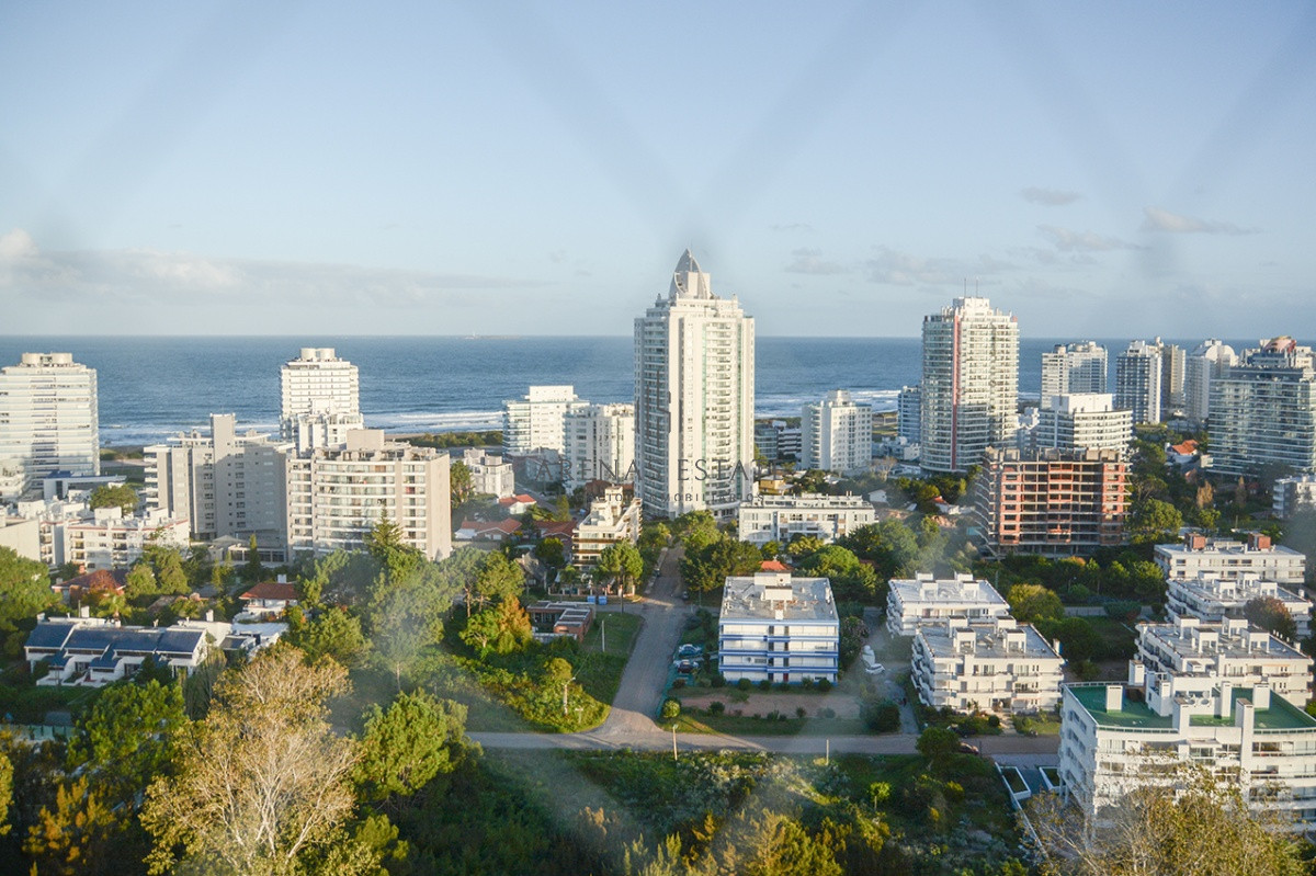 Apartamento ID.2128 - Apartamento de 2 dormitorios en Roosevelt - Punta del Este