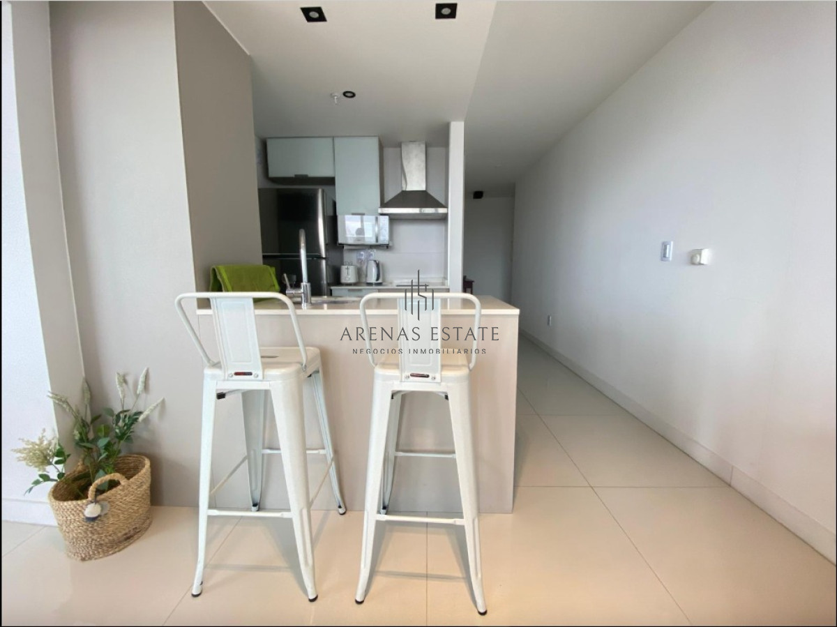 Apartamento ID.3732 - Vende apartamento en Artower, de 1 dormitorio y medio, Punta del Este