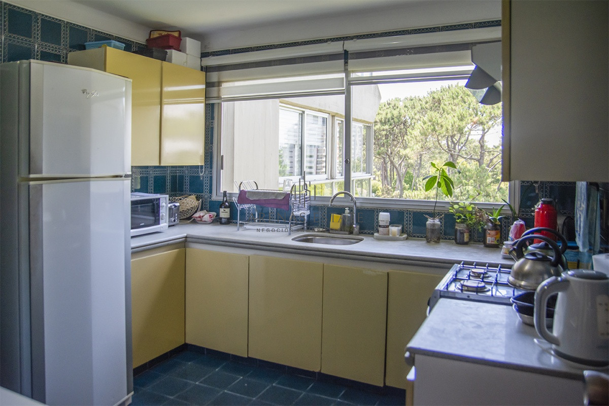 Apartamento ID.1028 - Departamento de 4 dormitorios en venta en Roosevelt.