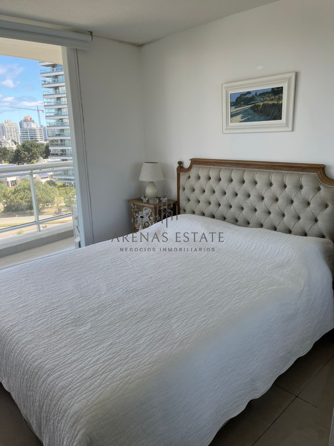 Apartamento ID.2961 - Apartamento en venta de 2 dormitorios en Punta Del Este