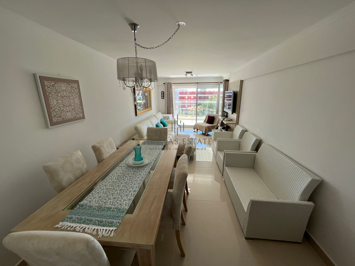 Apartamento ID.2193 - Apartamento en venta de  2 dormitorios en Punta Del Este - Miami Boulevard
