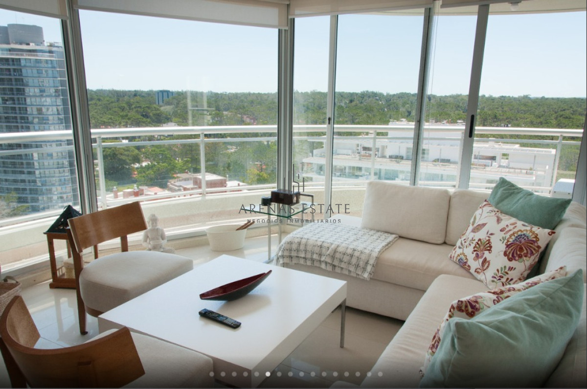 Apartamento ID.2530 - Apartamento en venta de 3 dormitorios en ocean drive, Punta del Este 