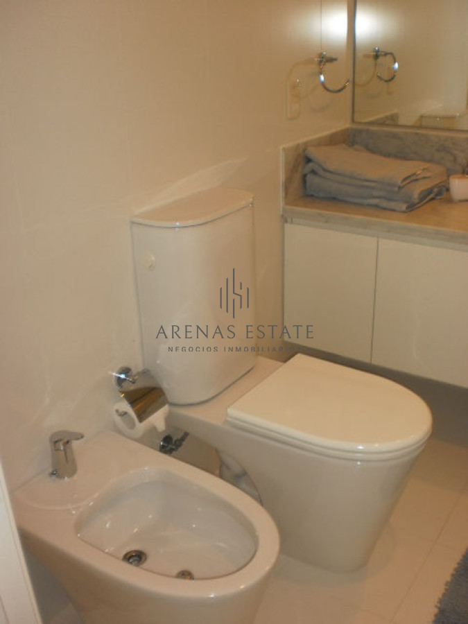 Apartamento ID.3469 - Espectacular Departamento en venta enPlaya brava frente al mar. 4 dormitorios