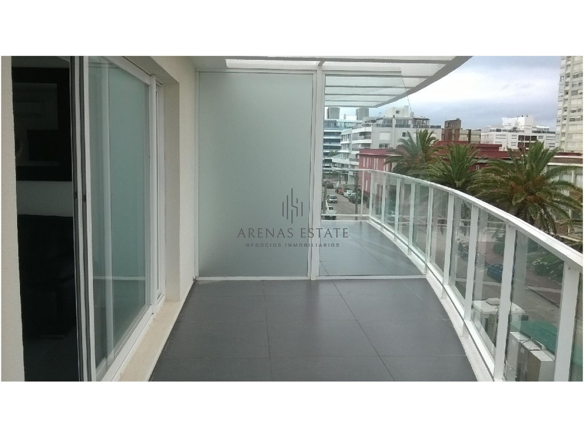 Apartamento ID.1020 - Apartamento de 2 dormitorios en La Península, Punta del Este