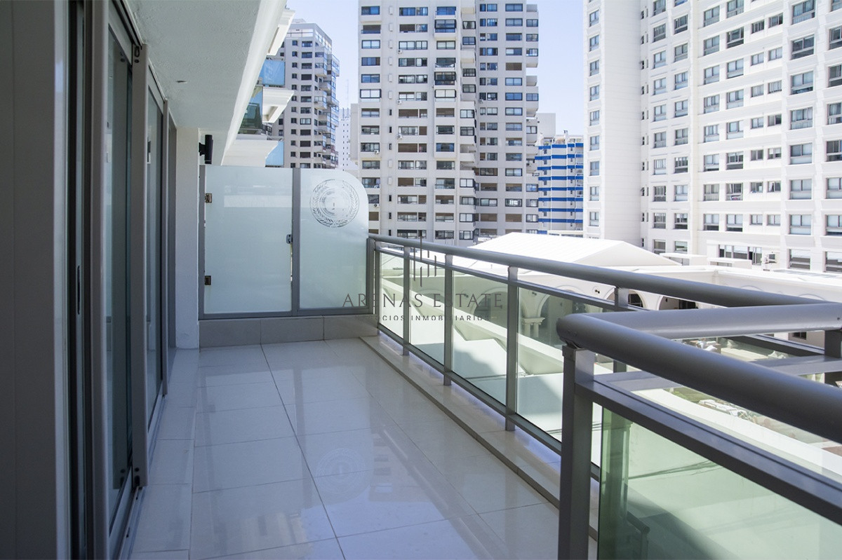 Apartamento ID.3686 - Departamento en venta con amplios dormitorios. Torre Imperiale.