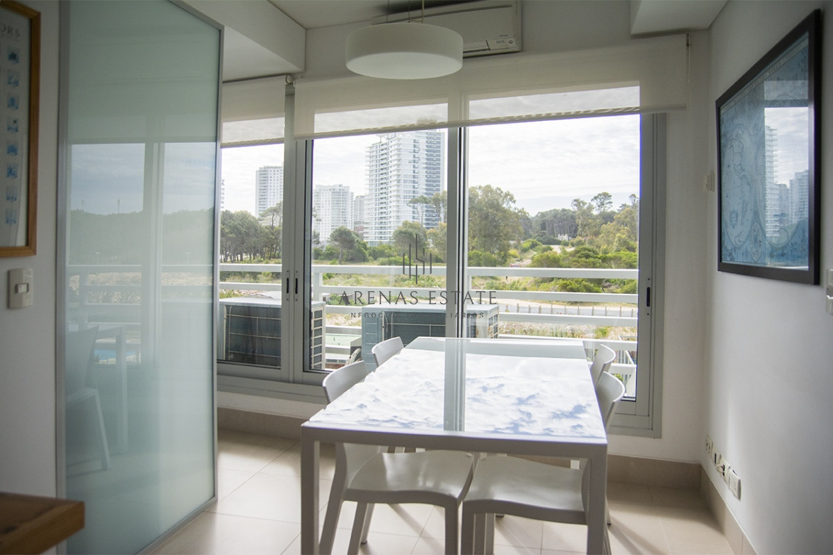 Apartamento ID.3469 - Espectacular Departamento en venta enPlaya brava frente al mar. 4 dormitorios