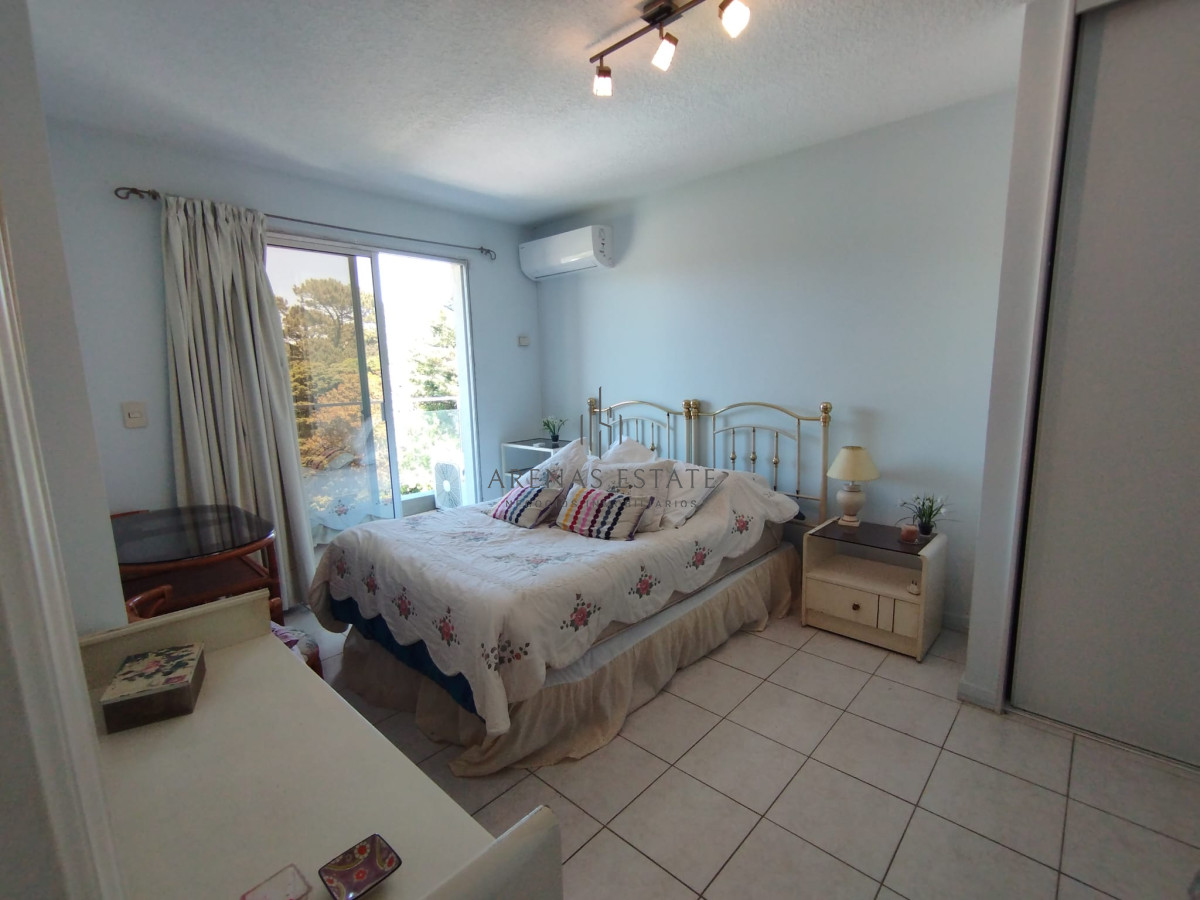 Apartamento ID.2881 - En venta gran departamento de 1 dormitorio en Roosevelt Punta del Este.