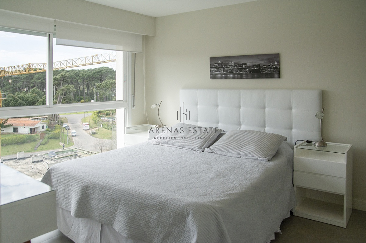Apartamento ID.1027 - Departamento de 2 dormitorios en venta, Punta del Este
