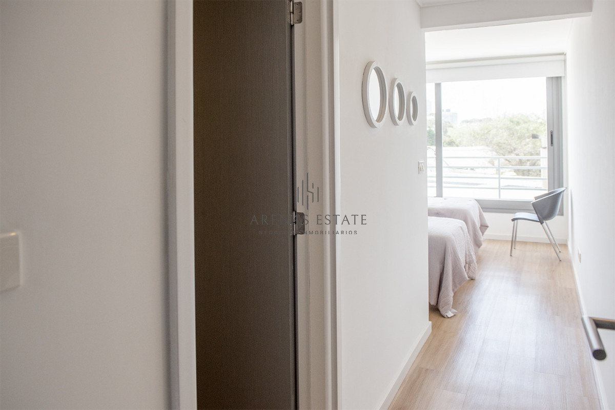 Apartamento ID.4040 - Vende apartamento en Alexander Boulevard de 2 dormitorios.