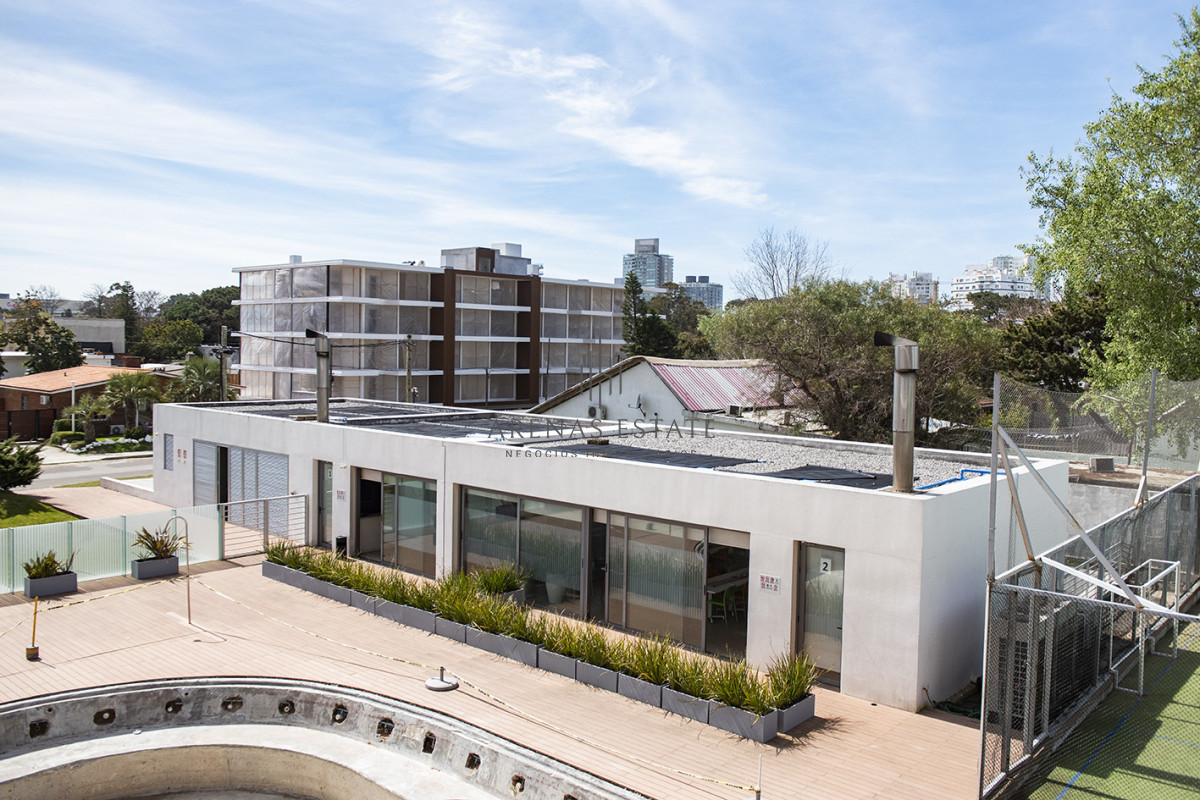 Apartamento ID.4040 - Vende apartamento en Alexander Boulevard de 2 dormitorios.