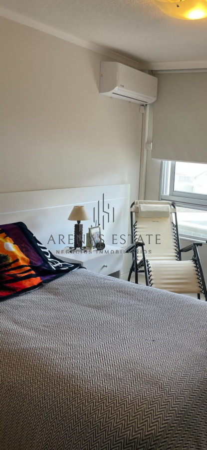 Apartamento ID.3622 - Se vende excelente apartamento con vista inigualable en Roosevelt, Punta del Este, de 2 dormitorios.