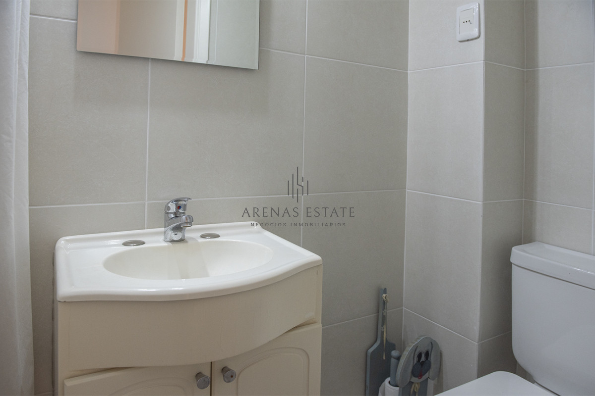 Apartamento ID.3554 - Vende apartamento de 3 dormitorios en Mansa, Punta del Este.