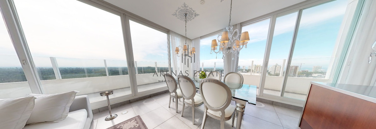 Apartamento ID.2047 - Penthouse de 3 dormitorios en venta en Torre Yoo