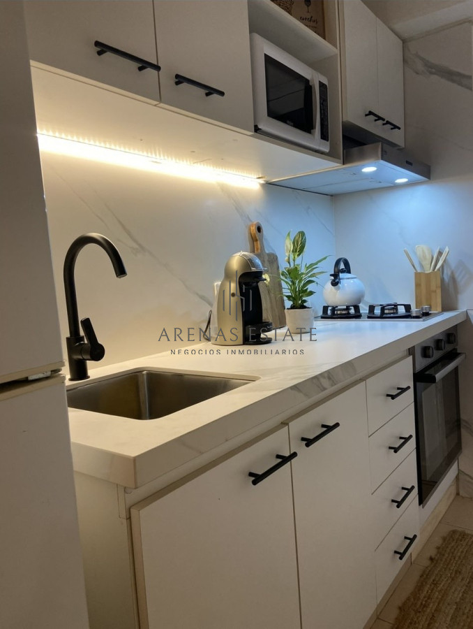 Apartamento ID.3382 - Vende apartamento de 1 dormitorio con parrillero, Punta del Este