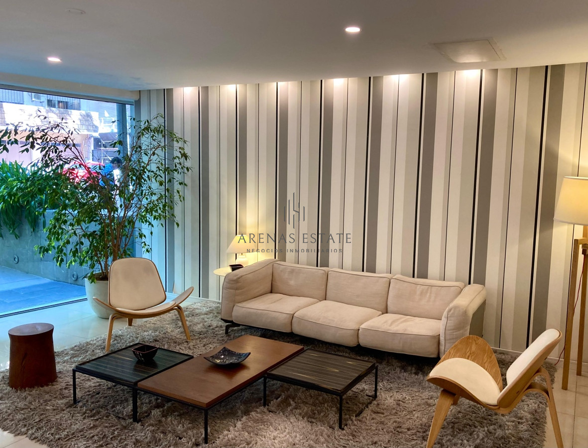 Apartamento ID.2594 - Monoambiente en Paseo de los Pocitos - A 2 cuadras de la Rambla