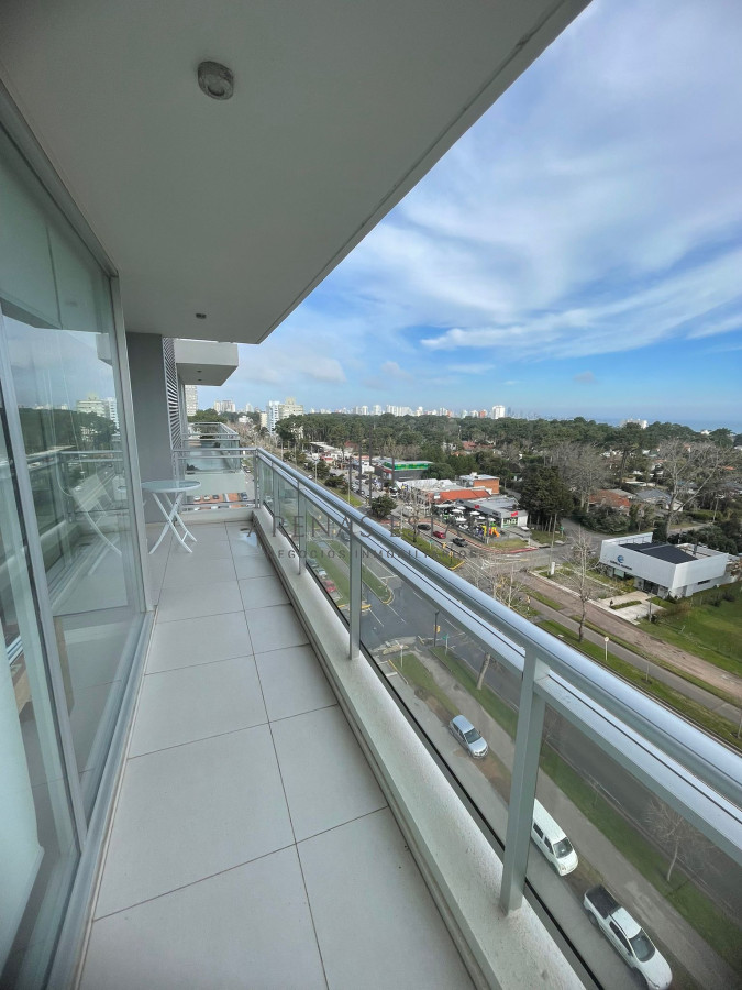 Apartamento ID.3871 - Departamento de 2 dormitorios en venta en Torre Bellagio