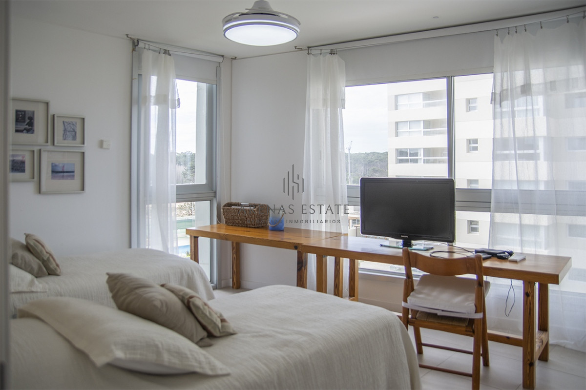 Apartamento ID.3469 - Espectacular Departamento en venta enPlaya brava frente al mar. 4 dormitorios
