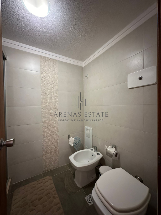 Apartamento ID.3791 - Vende apartamento de 3 dormitorios en Torre Gattas, Punta del Este 